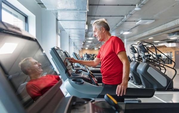 5 اشتباه ورزشی رایج که از سالم پیر شدن جلوگیری می نمایند