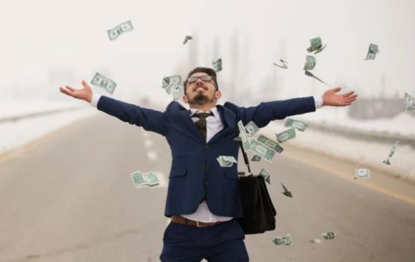 آیا پول می تواند خوشبختی بیاورد؟ آیا پول می تواند خوشبختی بیاورد؟